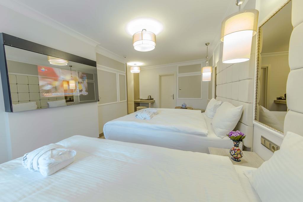 The Constantine Hotel Istanbul Room photo